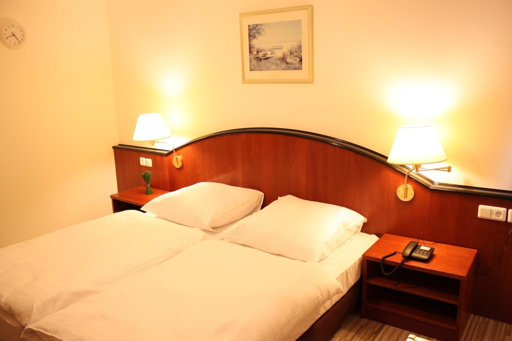 As Hotel Gottingen Luaran gambar